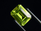 Preview: Peridot 1,58 Ct. apple green - 8 x 6 mm octagon Sri Lanka