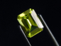 Preview: Peridot 1,57 Ct. apple green - 8 x 6 mm octagon Sri Lanka