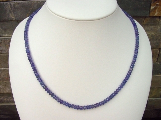 Tanzanite necklace 111,40 Ct. heavy fine quality faceted
