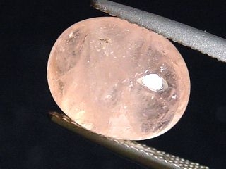 Morganite 5,48 Ct. oval cabochon 12 x 10 mm Brazil