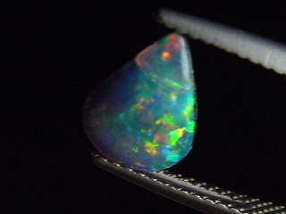 Opal 1,46 Ct. pear cabochon - Australia