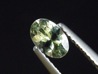 Zoisite 0,57 Ct. natural unheated color - Merelani, Tanzania