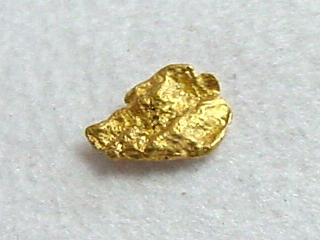 Gold nugget 4,5 mm - Ruihtu-Äytsi, Lappia, Finland