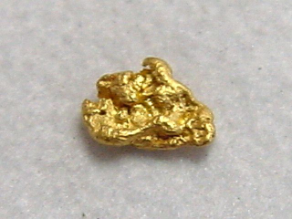 Gold nugget 4,5 mm - Kaareoja, Lappia, Finland