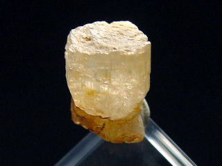Phenakite crystal 10 mm - Piracicaba, Minas Gerais, Brazil
