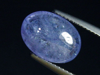 Tanzanite 4,62 Ct. oval cabochon