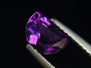 Amethyst 0,83 Ct. half moon cut Brazil