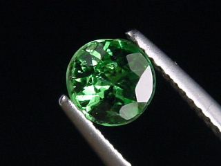 Tsavorit Granat 0,78 Ct. Spitzenfarbe Rund Tansania