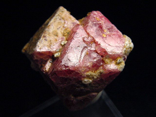 Spinel crystal 32 mm - Morogoro, Tanzania