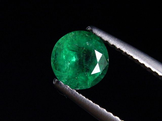 Emerald 0,93 Ct. finest green round