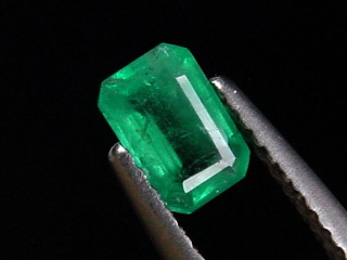 Emerald 0,52 Ct. finest green octagon