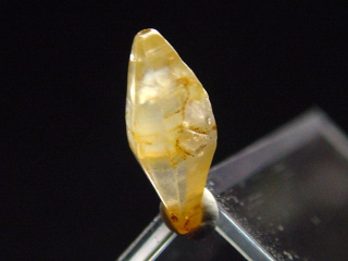 Sapphire crystal 12 mm perfectly terminated Sri Lanka