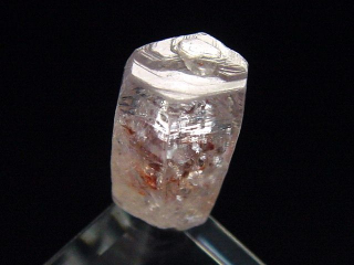 Sapphire crystal 10 mm perfectly terminated Sri Lanka