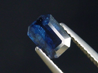 Blauer Saphir 1,09 Ct. Oktagon 7 x 5 mm Sri Lanka