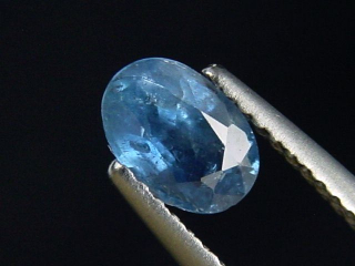 Blauer Saphir 0,79 Ct. Oval 7 x 5 mm Sri Lanka