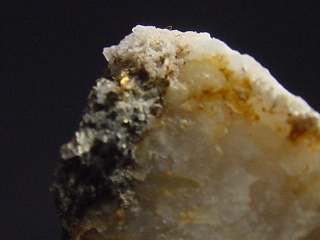 Gold crystalline / Gold specimen 19 mm - Zlate Hory, Czech Republic