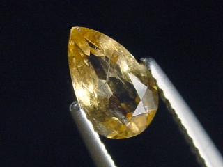 Imperialtopas / Imperial Topas 1,01 Ct. Tropfen 8 x 5 mm Brasilien