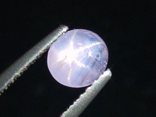 Pink Star Sapphire 0,60 Ct. untreated color - cabochon Sri Lanka