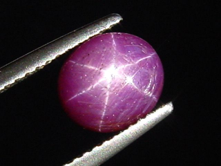 Star Ruby 3,29 Ct. fine quality oval cabochon