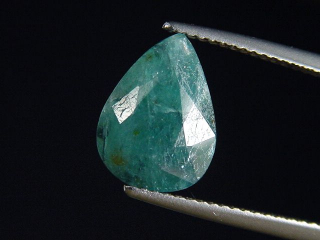 Grandidierite 3,49 Ct. rare faceted pear Madag. B-quality