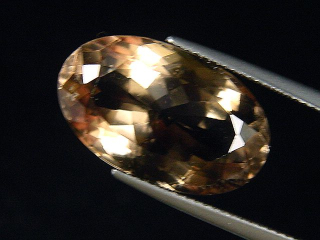 Rauchquarz 16,47 Ct. Oval Präzisionsschliff - Galenstock, Schweiz