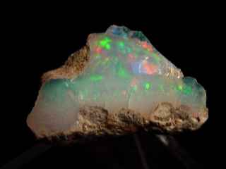 Opal rough 23 mm fine colorplay