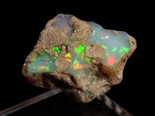 Opal rough 23 mm fine colorplay