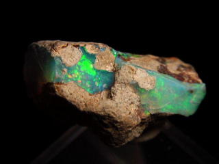 Opal rough 22 mm fine colorplay