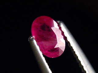 Ruby 0,43 Ct. oval Thailand