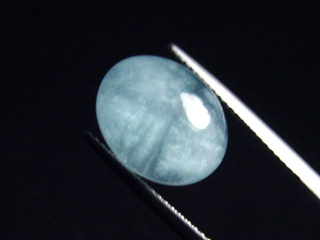 Aquamarin 9,02 Ct. 14 x 11 mm Oval Cabochon