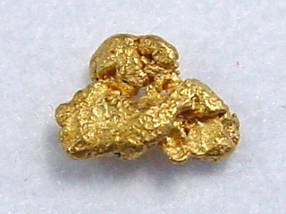 Gold nugget 5,5 mm - Selperinoja, Lappia, Finland