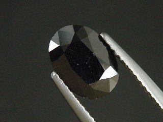 Kassiterite 3,83 Ct. 9 mm oval faceted - Böhmen, Czech Rep.