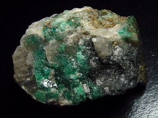 Emerald specimen 51 mm rich - Haramosh mtns., Gilgit, Pak.