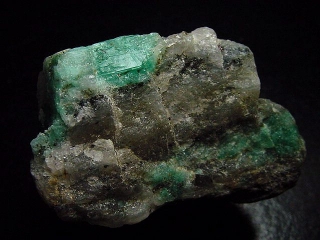 Emerald specimen 45 mm rich - Haramosh mtns., Gilgit, Pak.