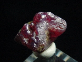 Spinel crystal 12 mm - Morogoro, Tanzania