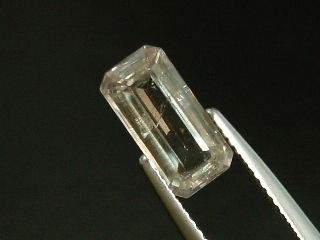 Diaspore with colorchange 2,05 Ct. octagon Turkey