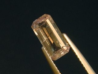 Sultanit / Diaspor 2,05 Ct. Oktagon Farbwechsel Türkei