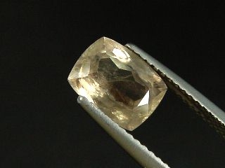 Diaspore with colorchange 2,36 Ct. antique cut Turkey