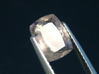 Sultanit / Diaspor 2,36 Ct. Antikschliff Farbwechsel Türkei