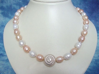 Multicolor Pearl necklace 363,90 Ct. baroque pearls 12-13 mm 51 cm