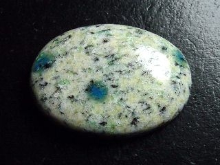 K2 / Azurite in Granite 45,73 Ct. cabochon