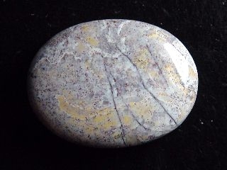 Jasper 34,22 Ct. oval cabochon Brazil