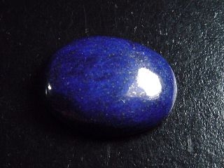 Lapislazuli 42,97 Ct. Oval Cabochon 29 x 22 mm