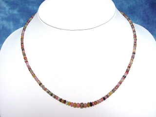 Spinel necklace 54,40 Ct. fine faceted multicolor Spinel 44 cm