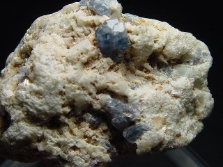 Blue Spinel specimen 43 mm - Tulear, Madag.