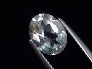 White Topaz 2,46 Ct. oval Brazil