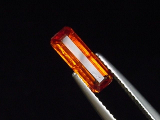 Kyanite / Disthen 1,41 Ct. orange octagon - Loliondo, Tanzania