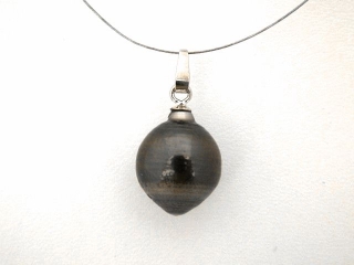 Tahitian pearl pendant - genuine 15 mm pearl in 925 Silver