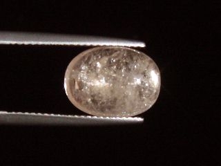 Topas Katzenauge 6,15 Ct. selten Naturfarbe - Ouro Preto, Brasilien