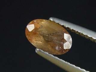 Axinite 0,93 Ct. oval Tanzania